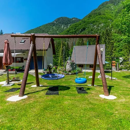 Lepena Alpine Holiday Soča